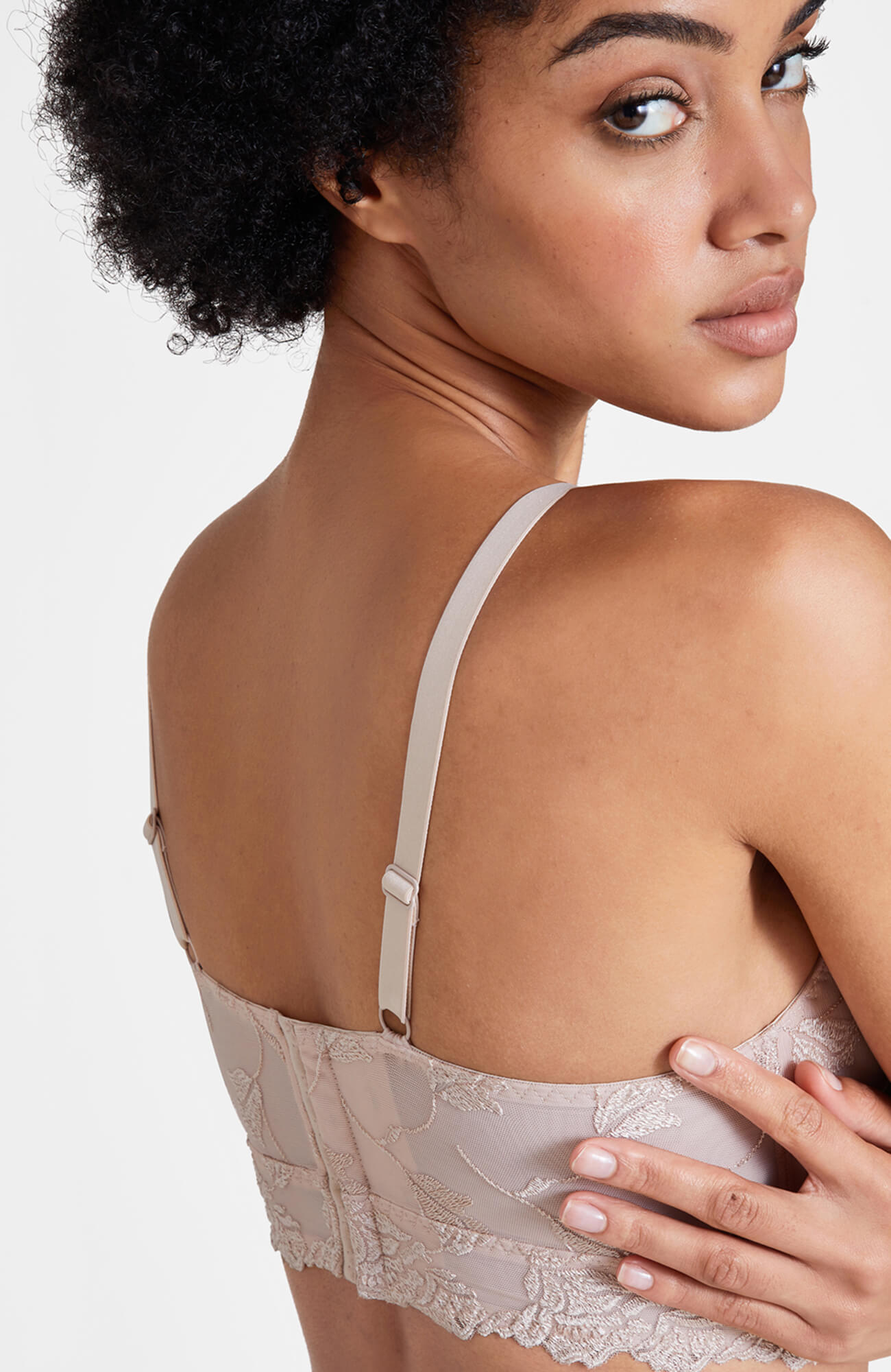 Бюстгальтер бралетт с цветочной вышивкой Бренд  Изображение 5