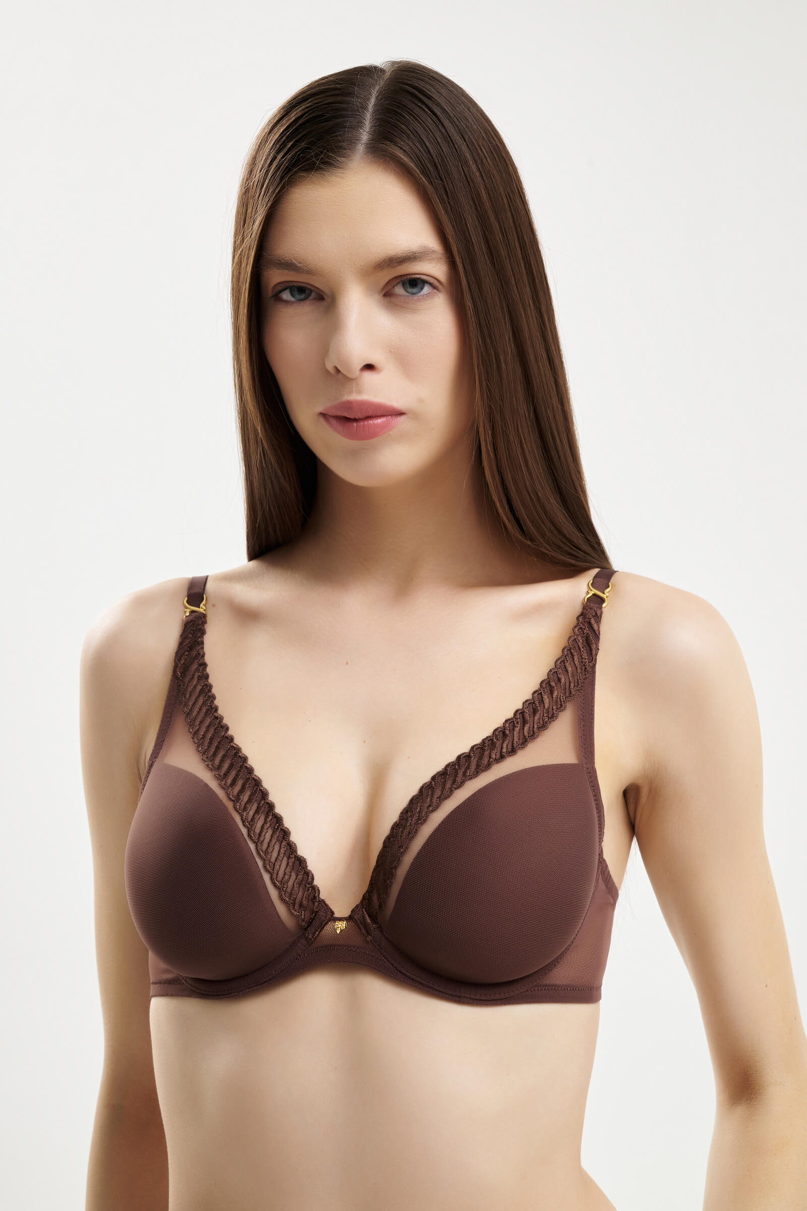 Бюстгальтер на косточках с вышивкой Бренд 