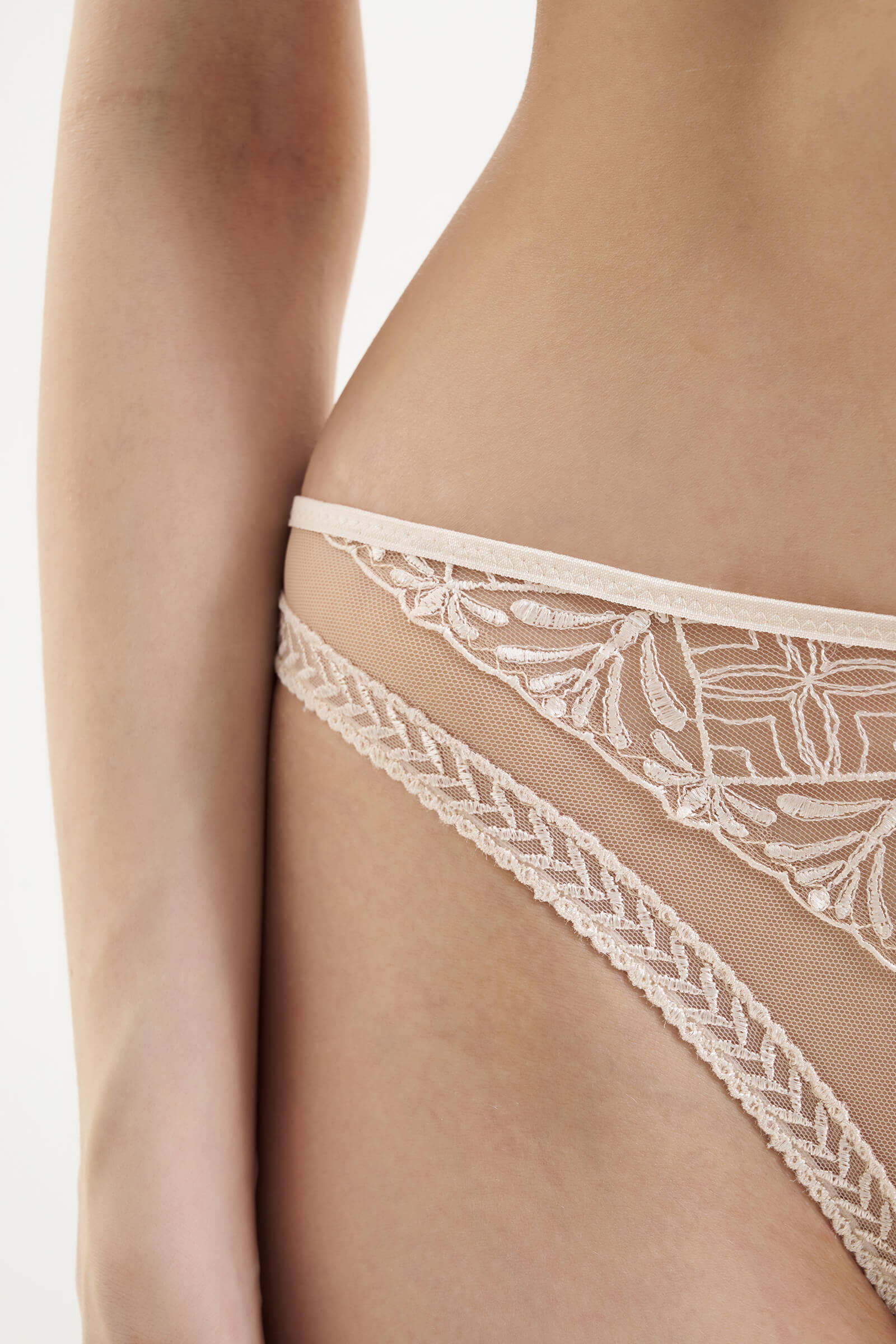 Трусы слипы с вышивкой Бренд  Изображение 5