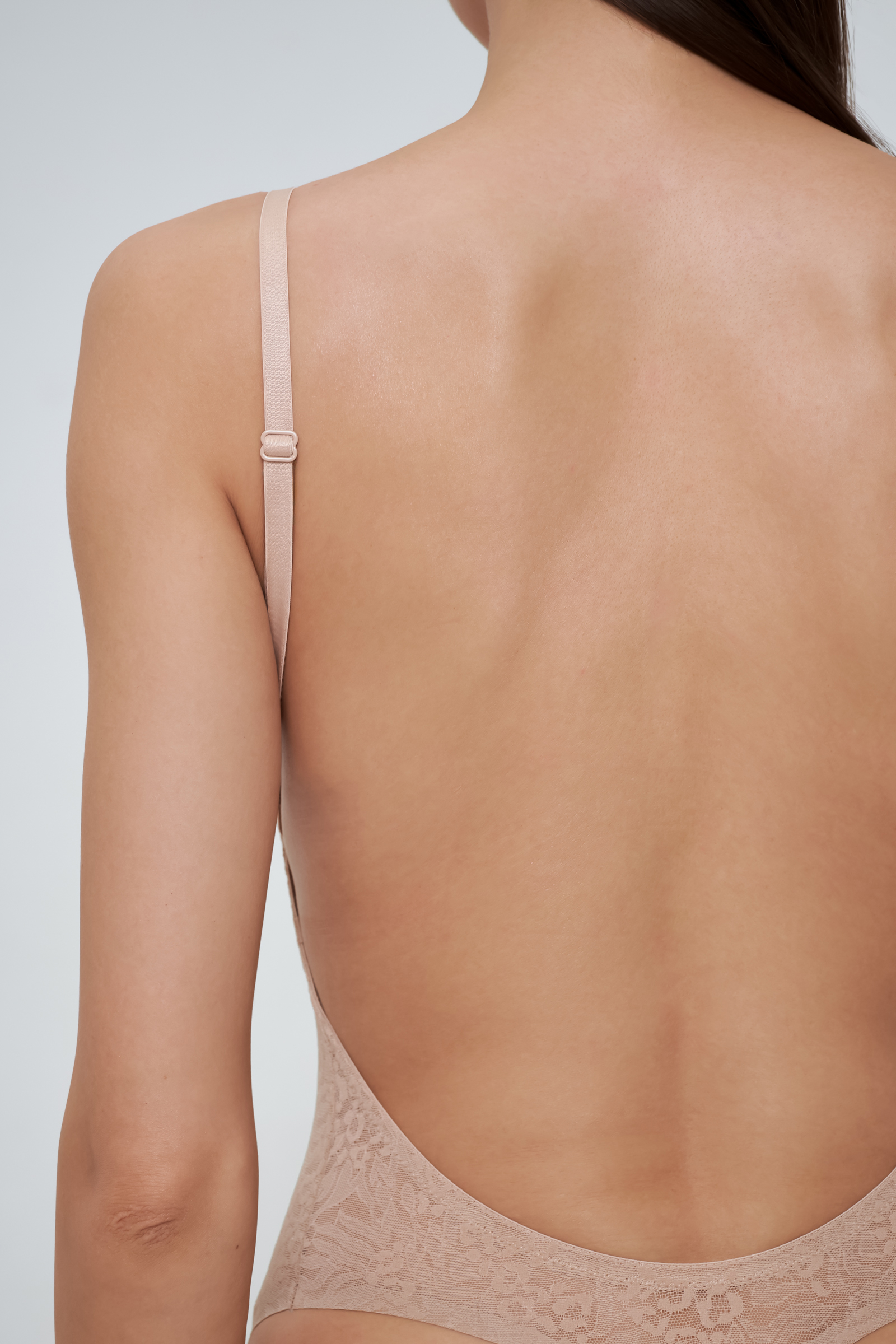 Боди с бретелями-трансформерами Бренд  Изображение 6