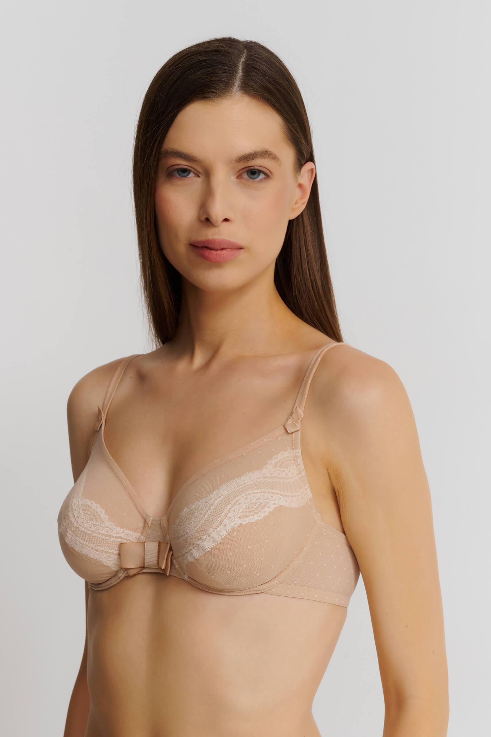 Бюстгальтер деми с атласным бантом Бренд 