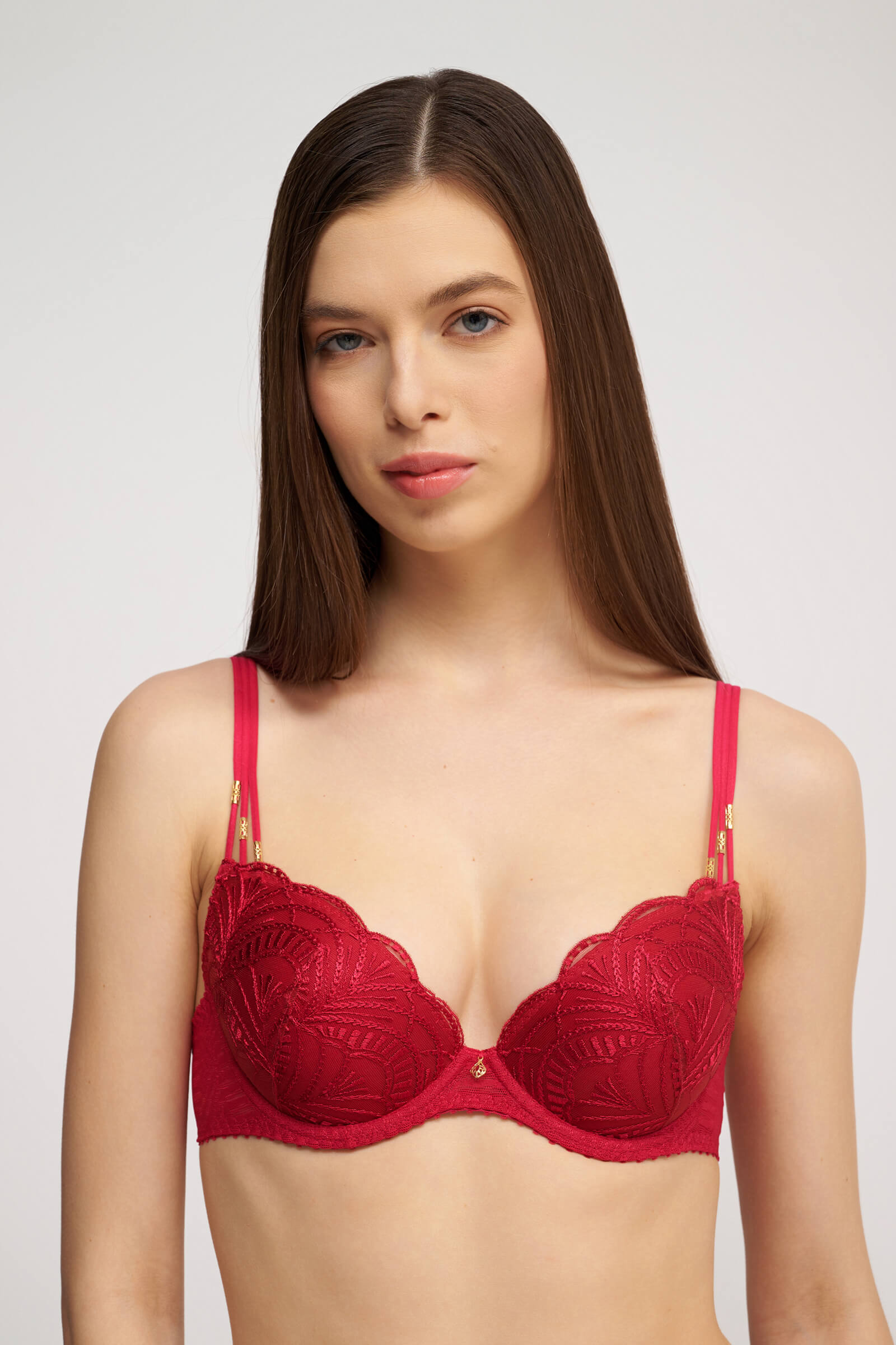 Бюстгальтер деми с эффектом пуш-ап Бренд 