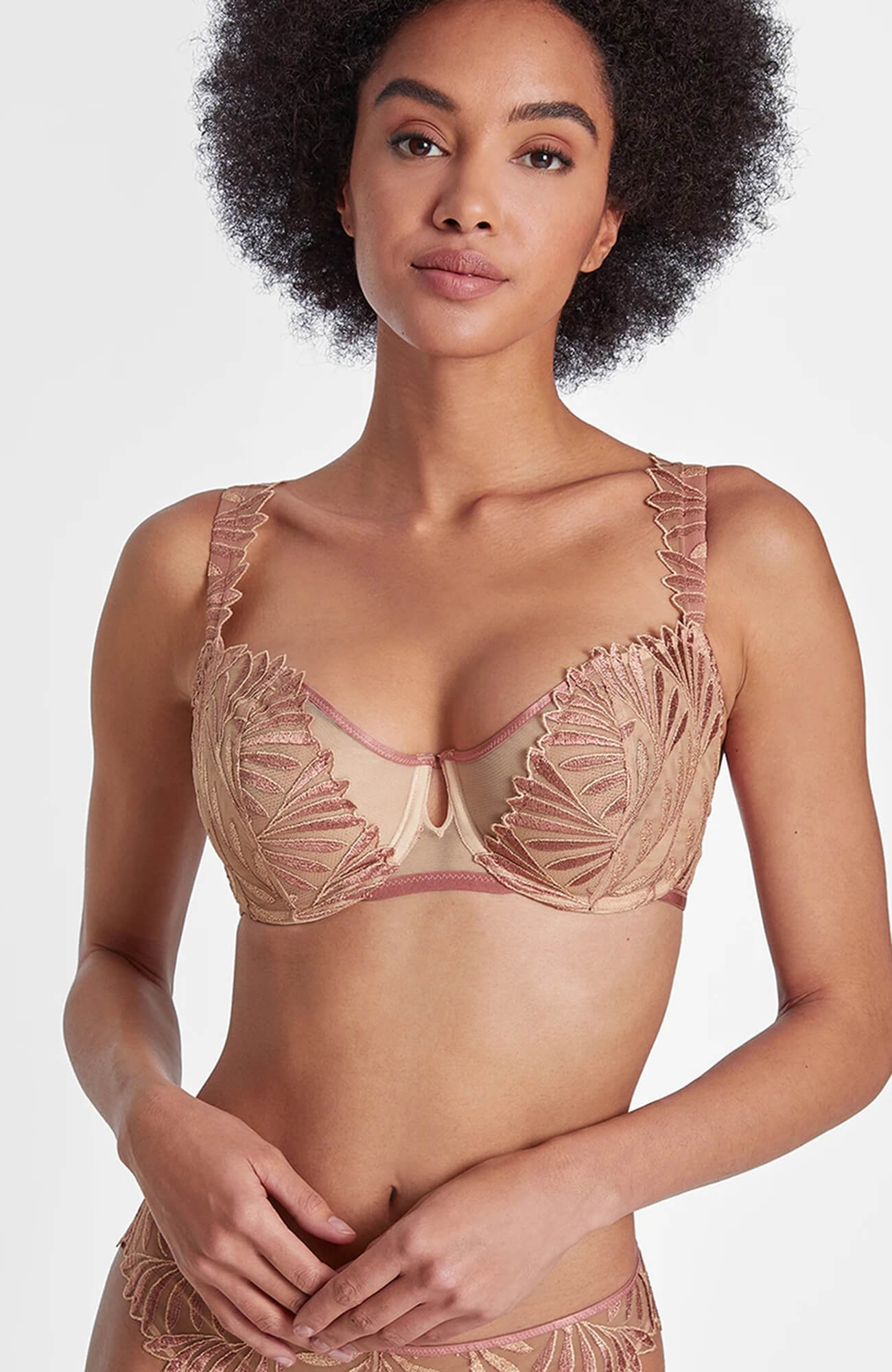 Бюстгальтер балконет на косточках Бренд  Изображение 8