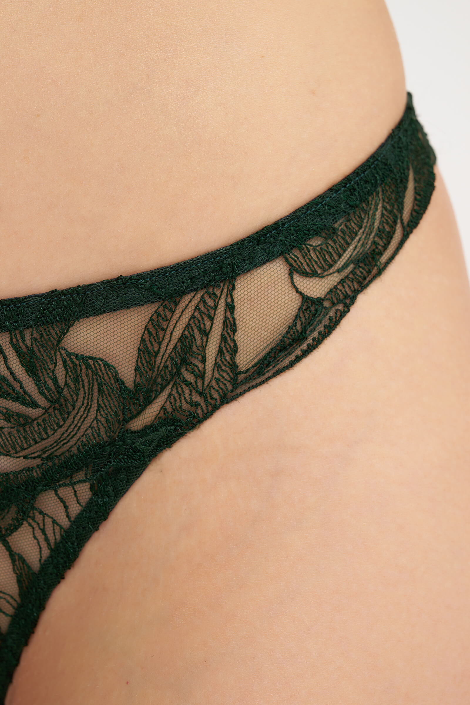 Трусы танга с цветочной вышивкой Бренд  Изображение 5