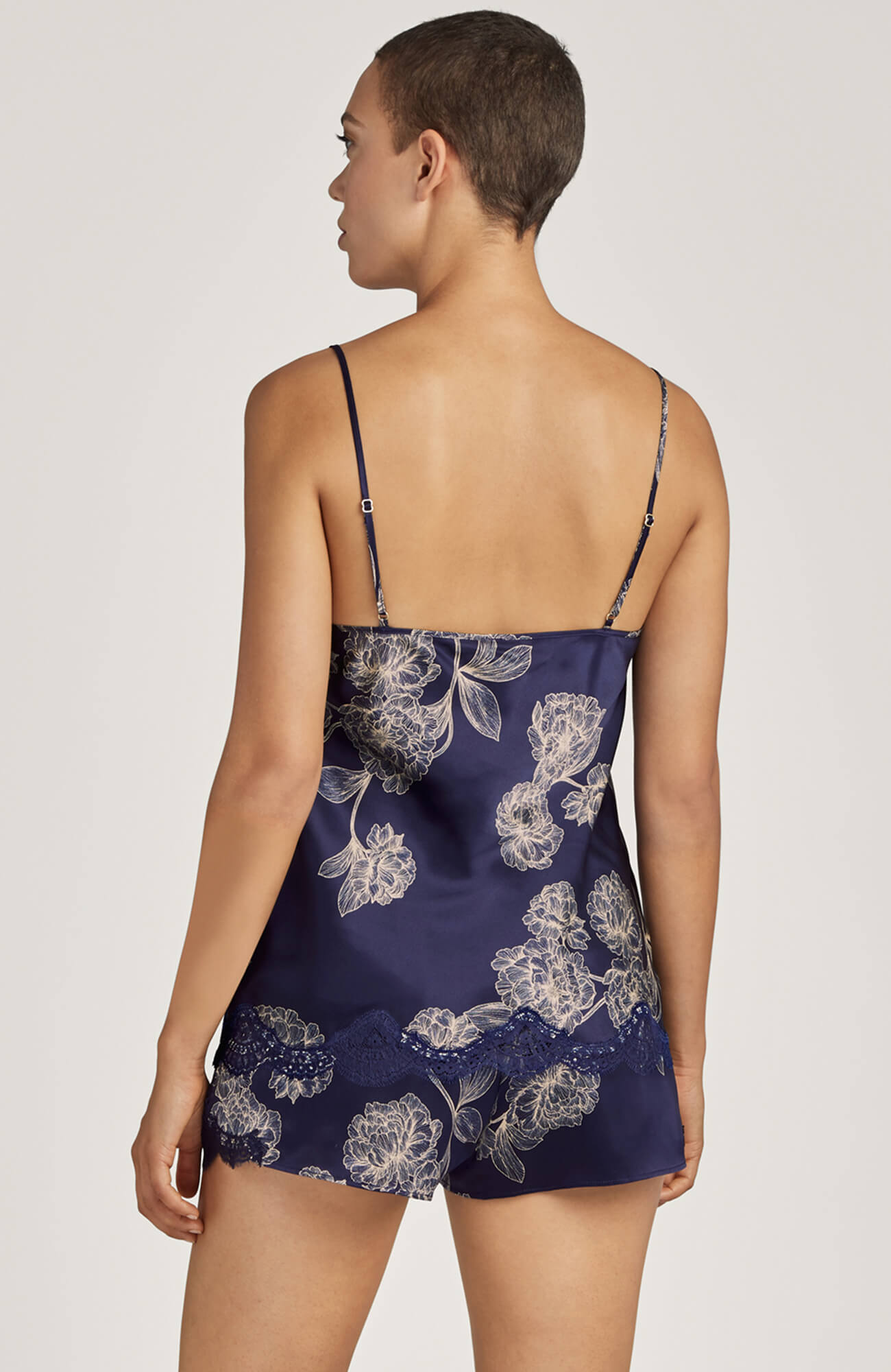 Пижамный шелковый топ на тонких бретелях Бренд  Изображение 3