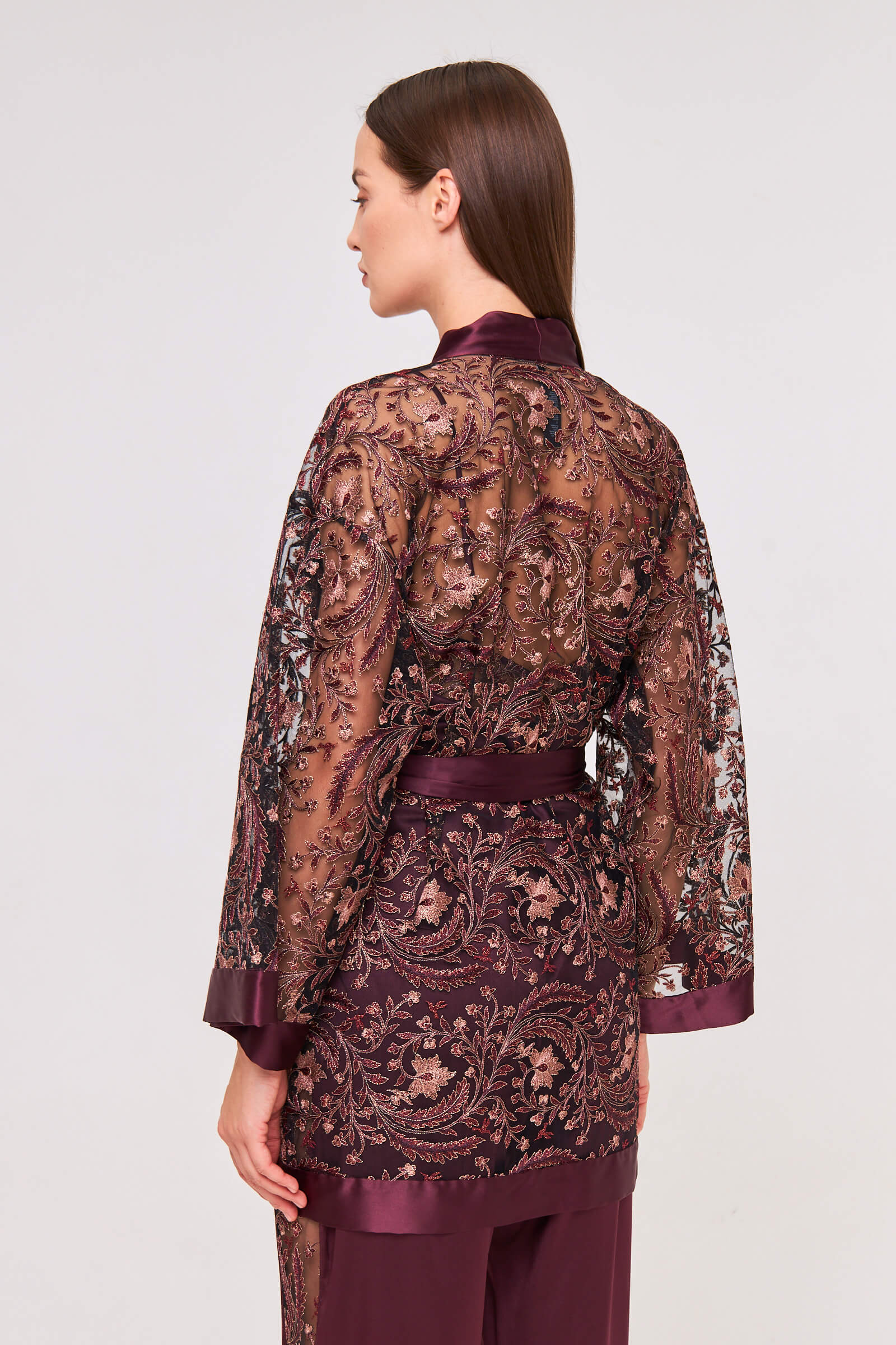 Короткий халат Бренд  Изображение 3