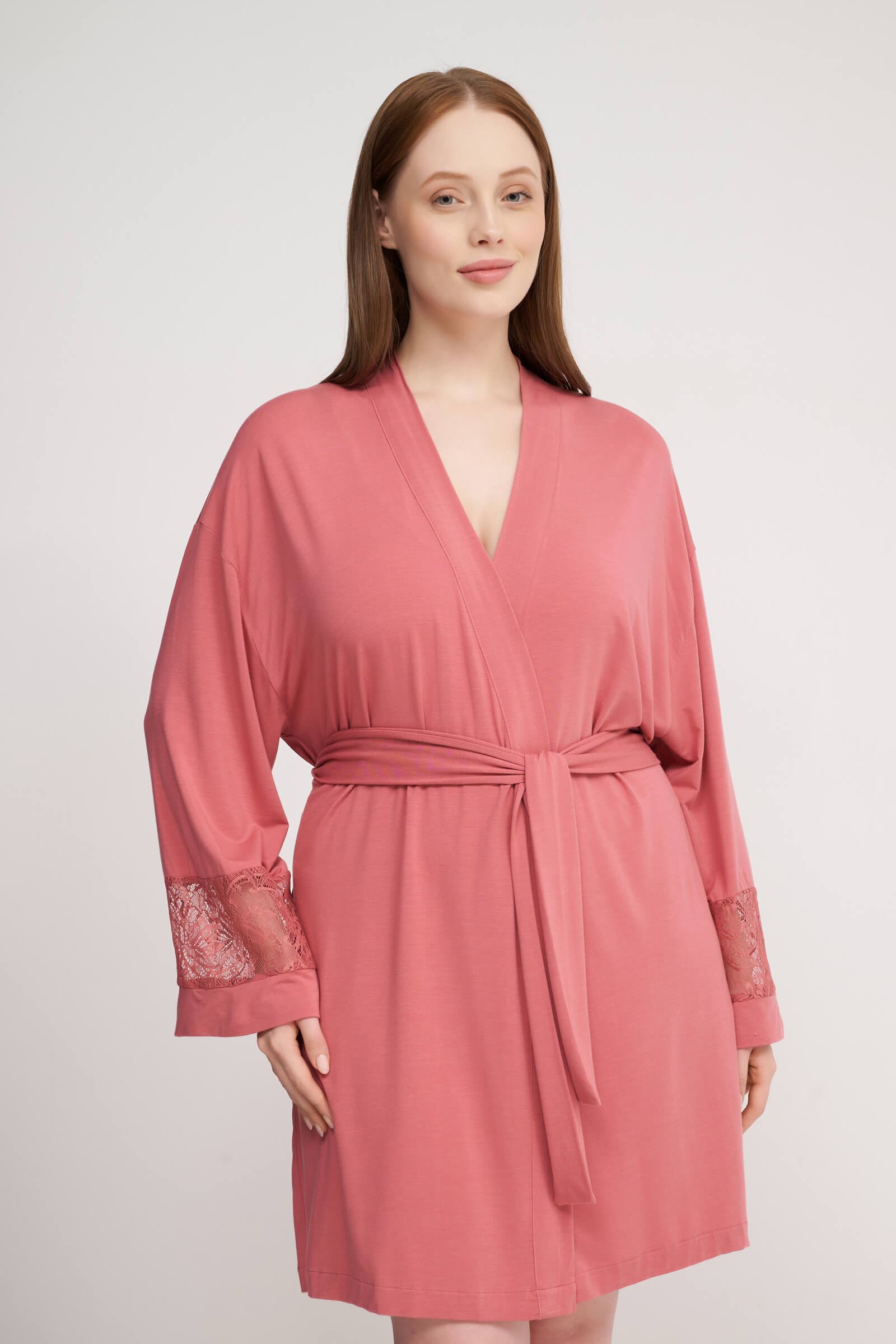 Короткий халат с добавлением шелка Бренд  Изображение 3