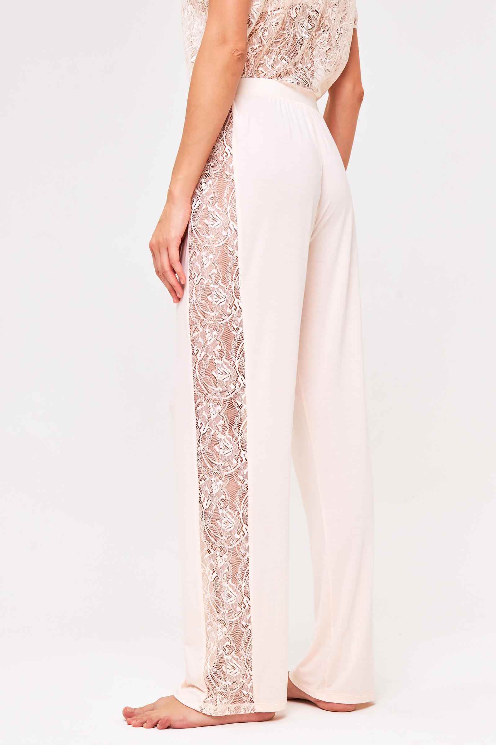 Пижамные брюки с кружевными вставками Бренд  Изображение 3