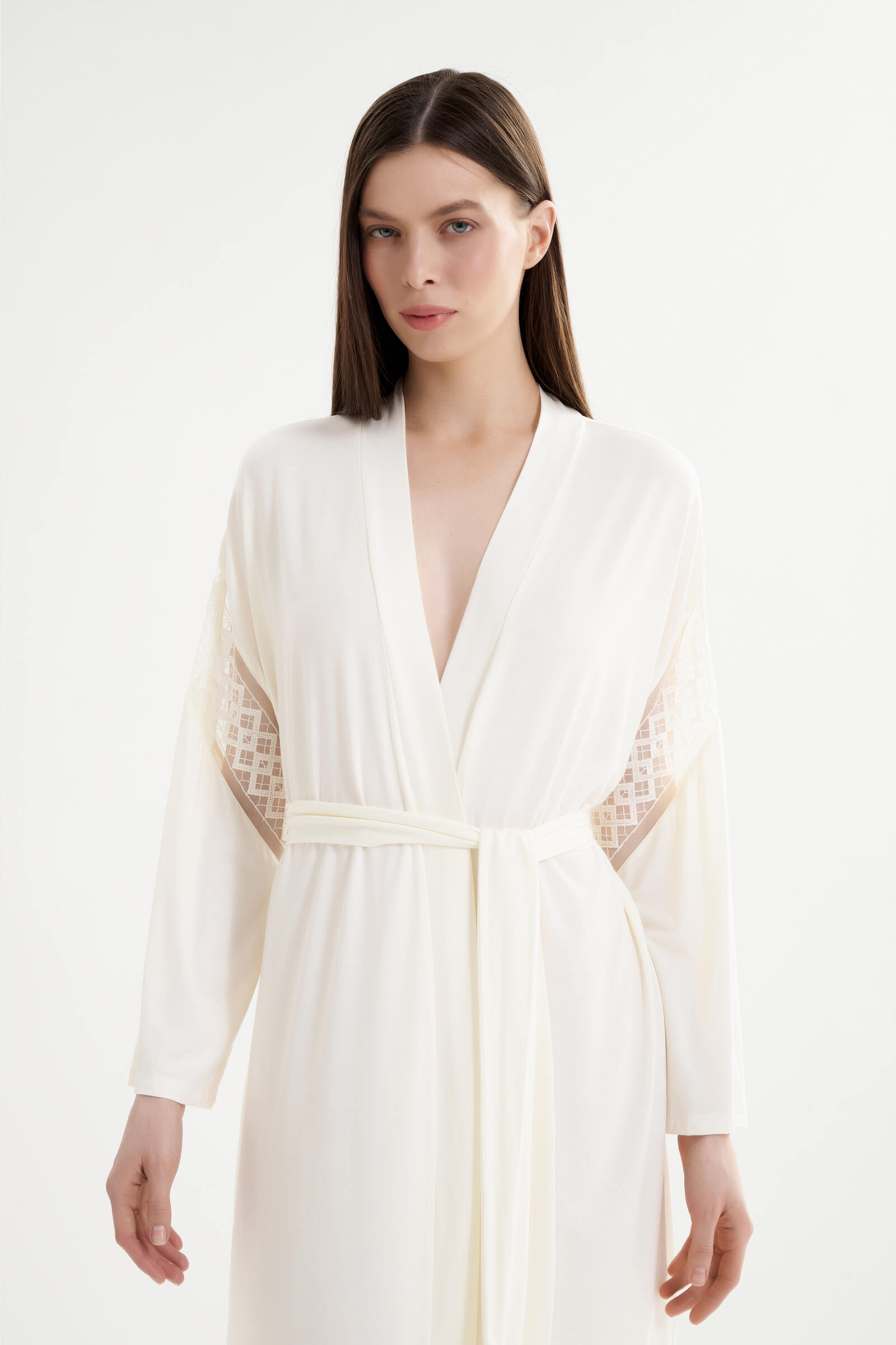 Халат из модала с декоративными вставками Бренд  Изображение 4