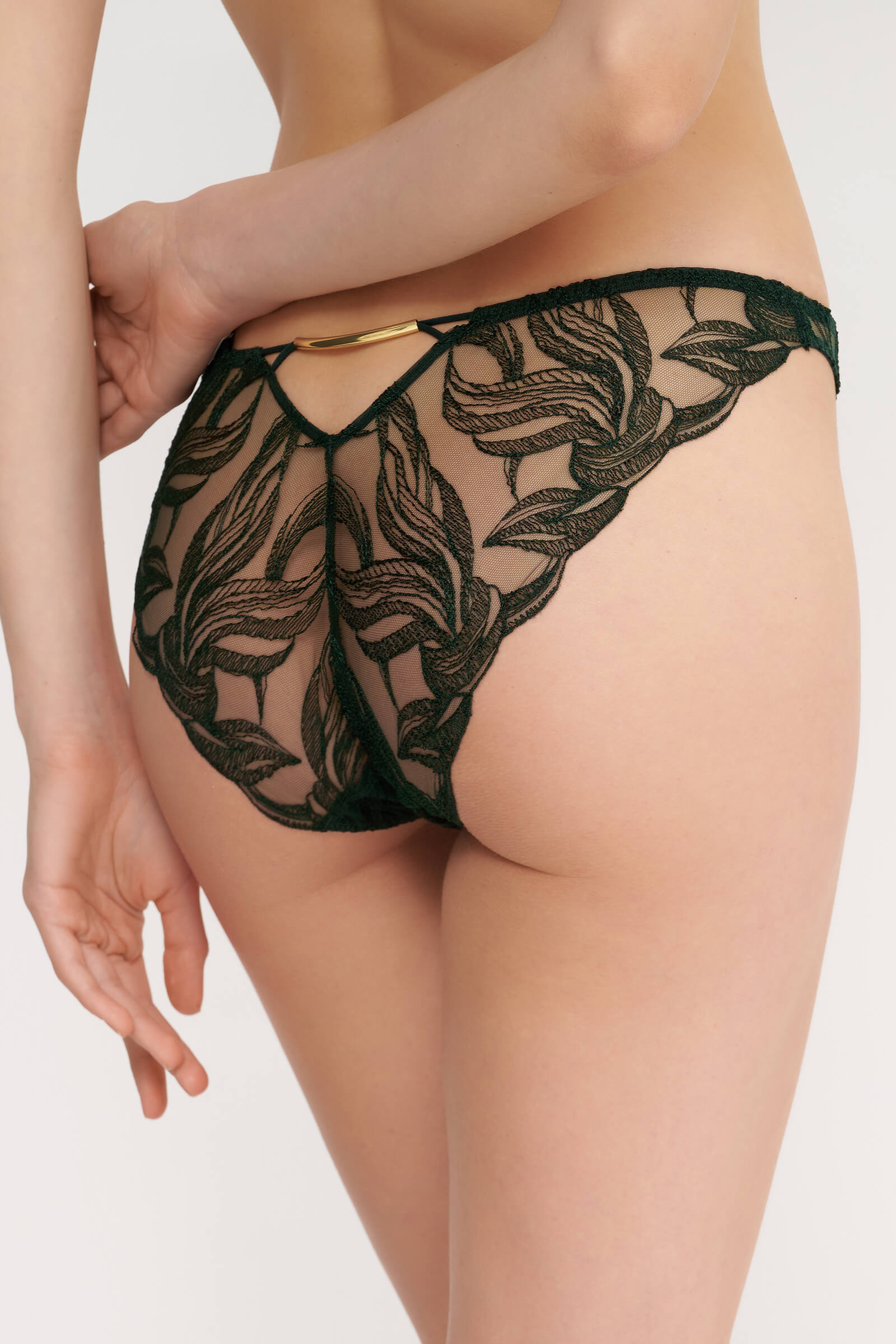 Полупрозрачные трусы слипы с вышивкой Бренд  Изображение 3