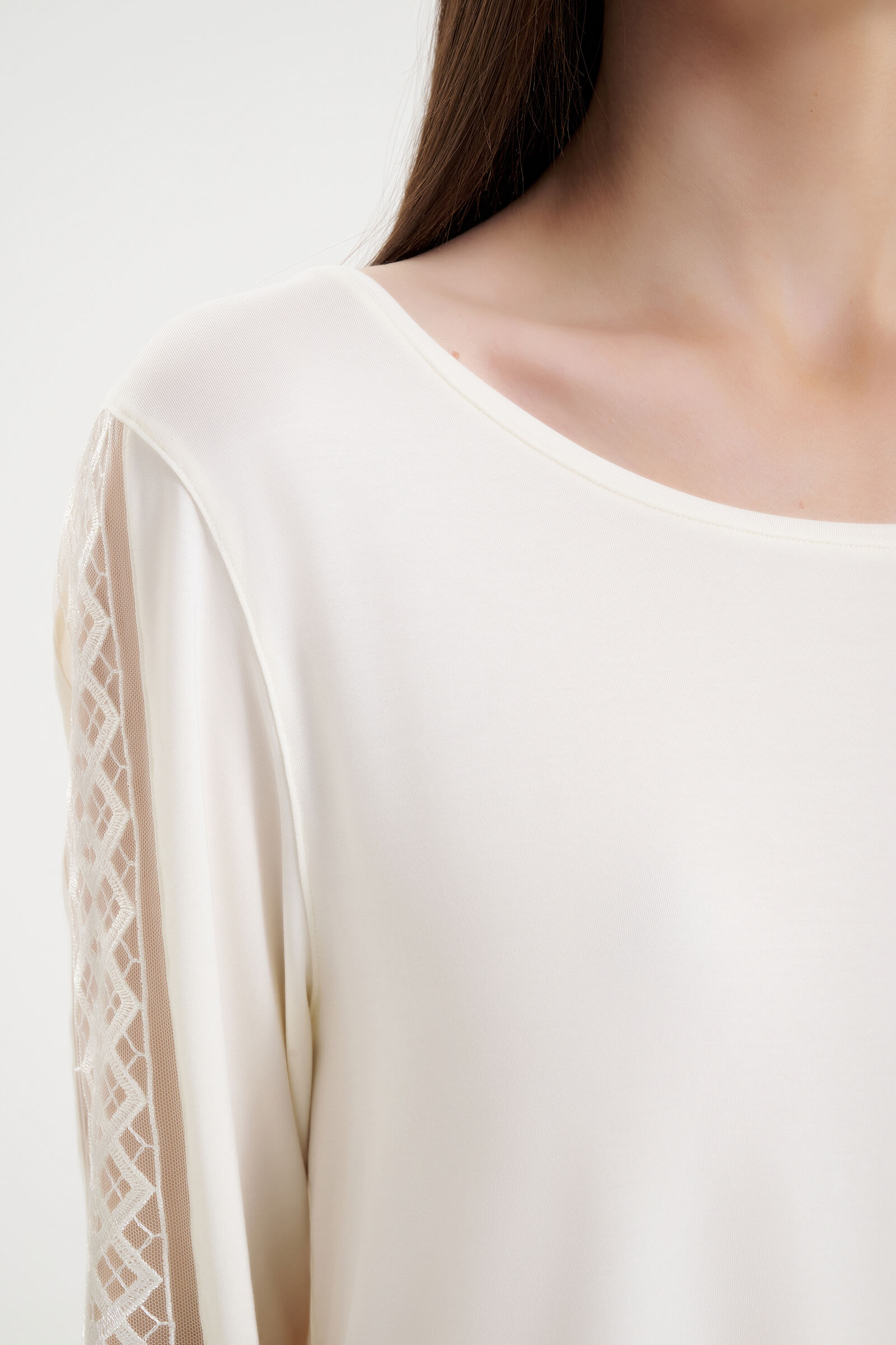 Пижамный лонгслив из мягкого модала с вышивкой Бренд  Изображение 5