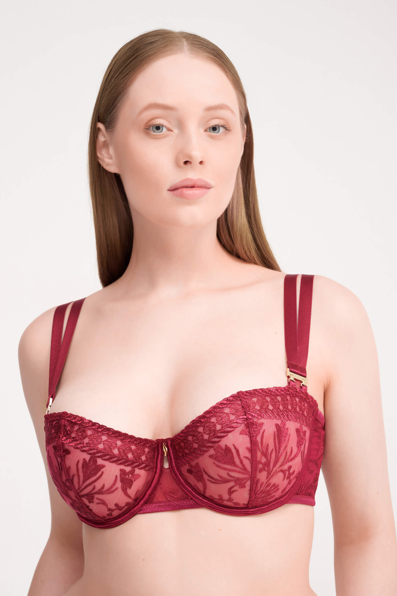 Бюстгальтер балконет на косточках Бренд 