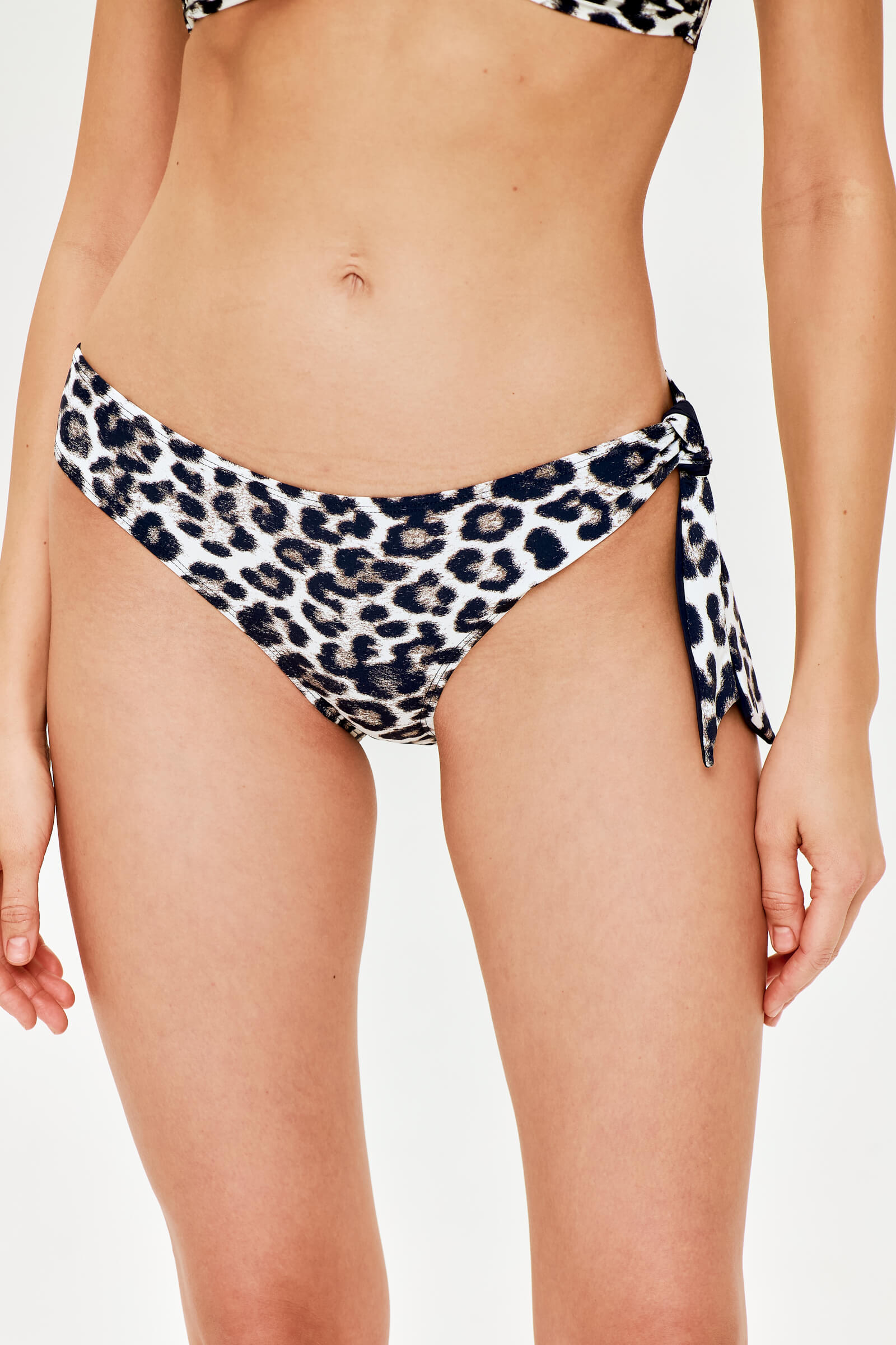 Плавки слипы с анималистичным принтом Бренд 