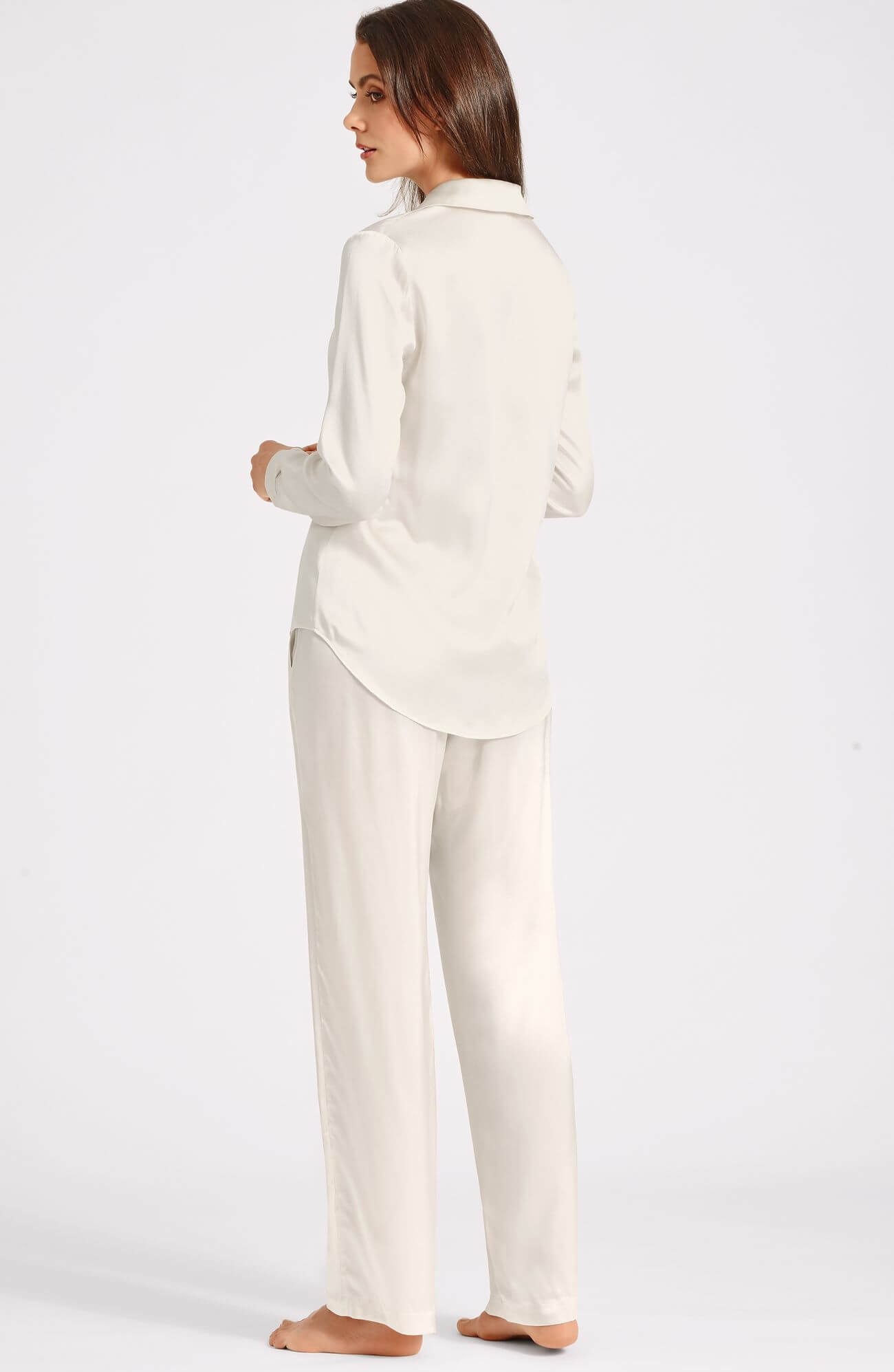 Шелковая пижамная рубашка с английским воротником Бренд  Изображение 3