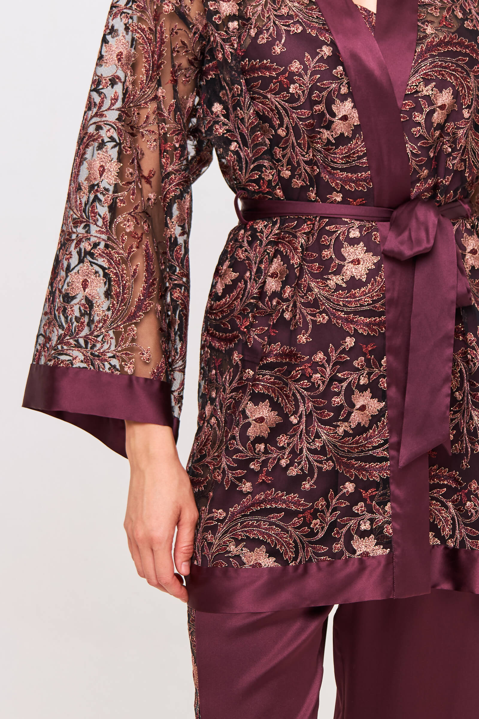 Короткий халат Бренд  Изображение 6