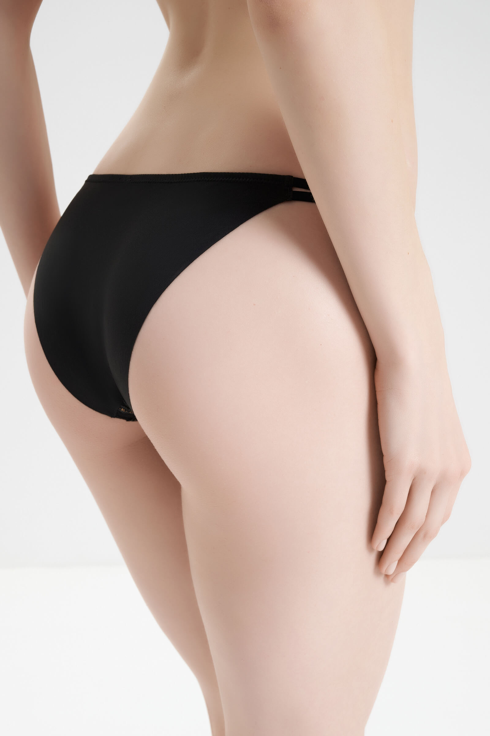 Трусы слипы с вышивкой Бренд  Изображение 3