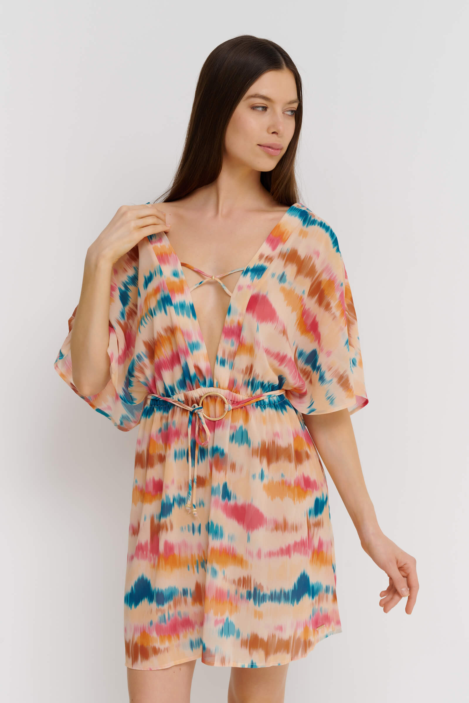 Туника с V-образным вырезом Бренд 