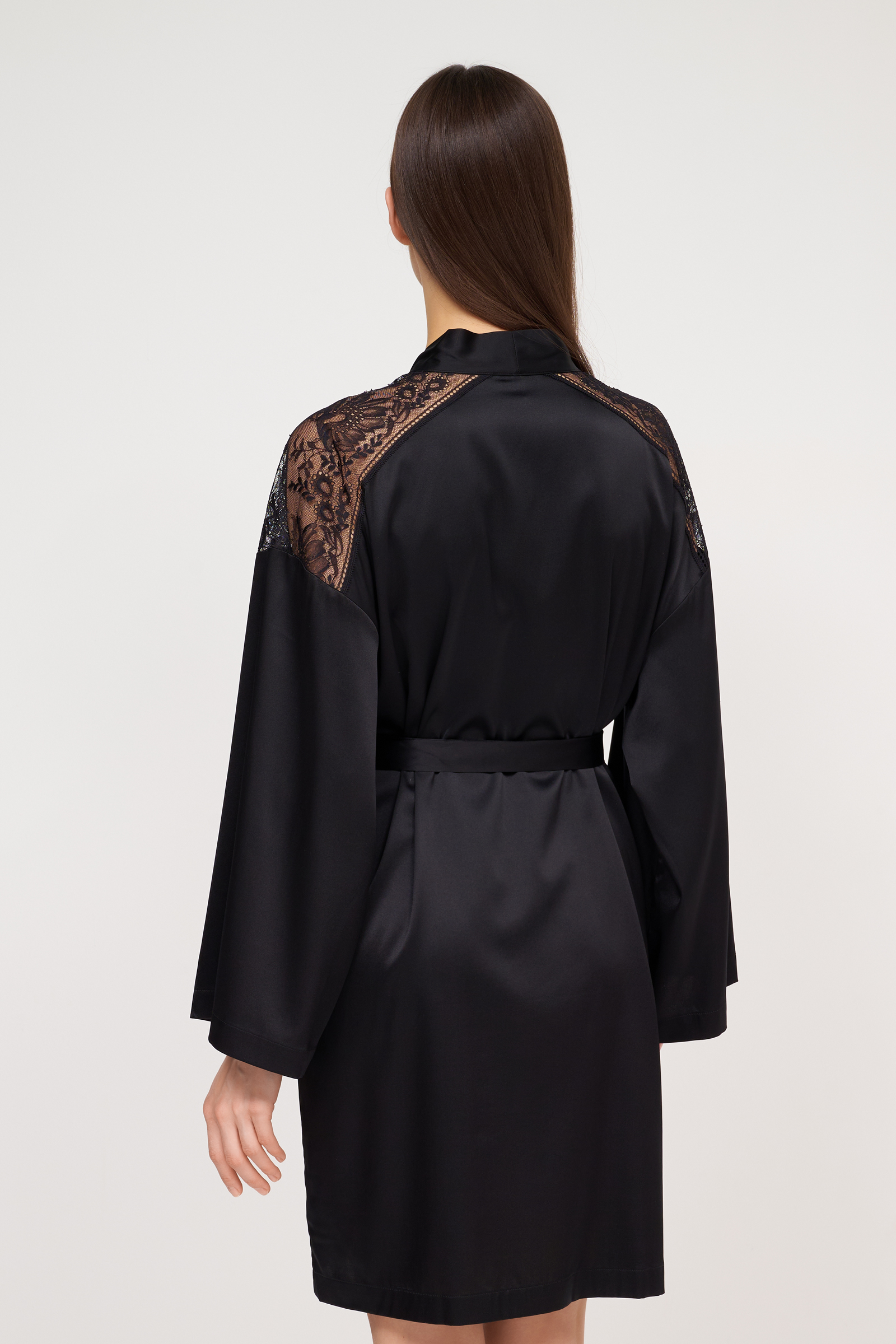 Шелковый халат с кружевом Бренд  Изображение 3