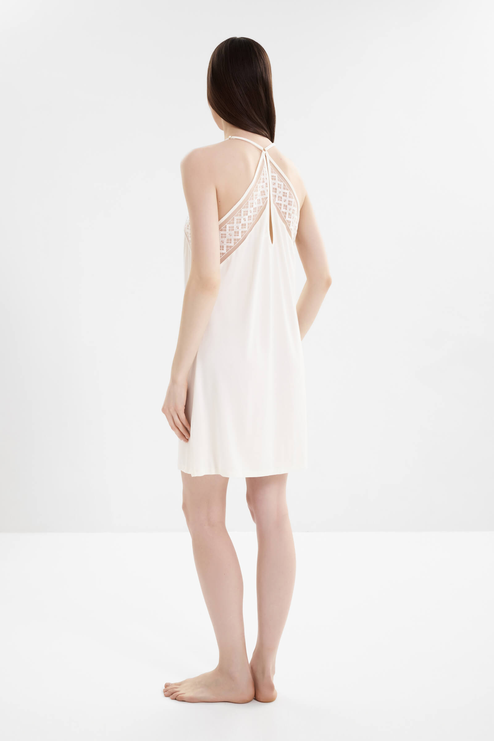 Ночная сорочка из мягкого модала с вышивкой Бренд  Изображение 3