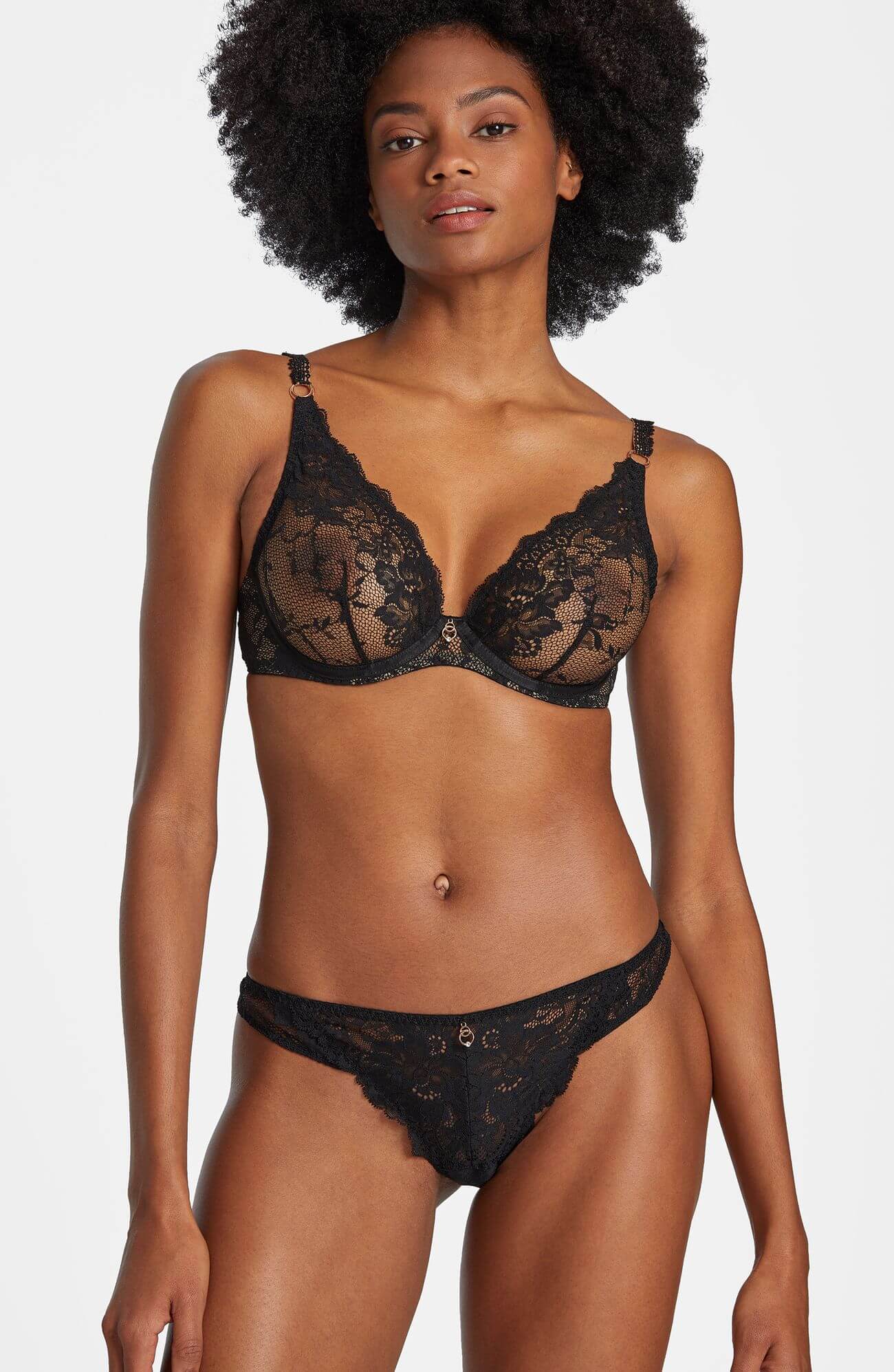 Кружевные трусы танга Бренд  Изображение 5