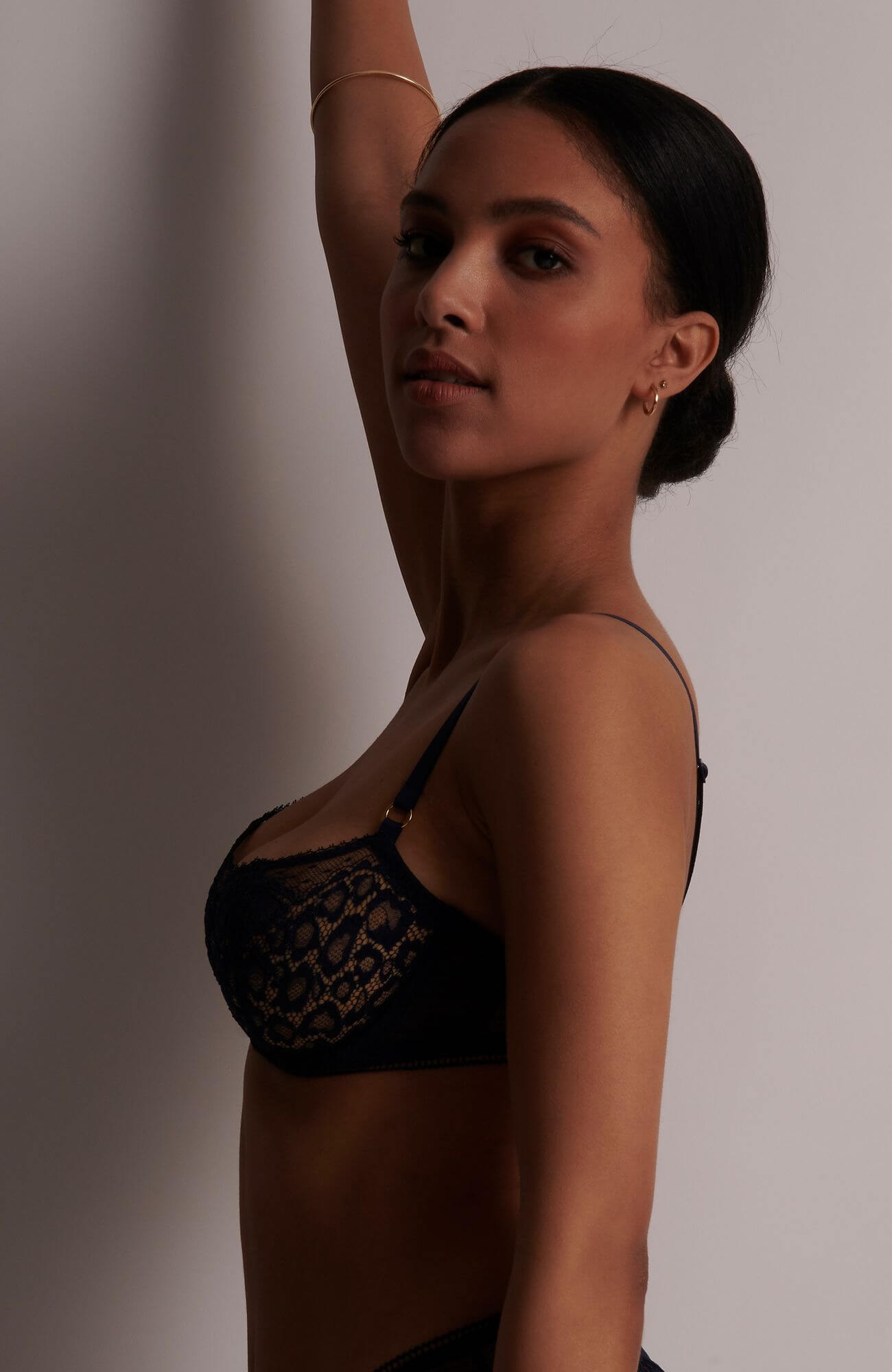 Бюстгальтер балконет с мягкими чашками Бренд  Изображение 4