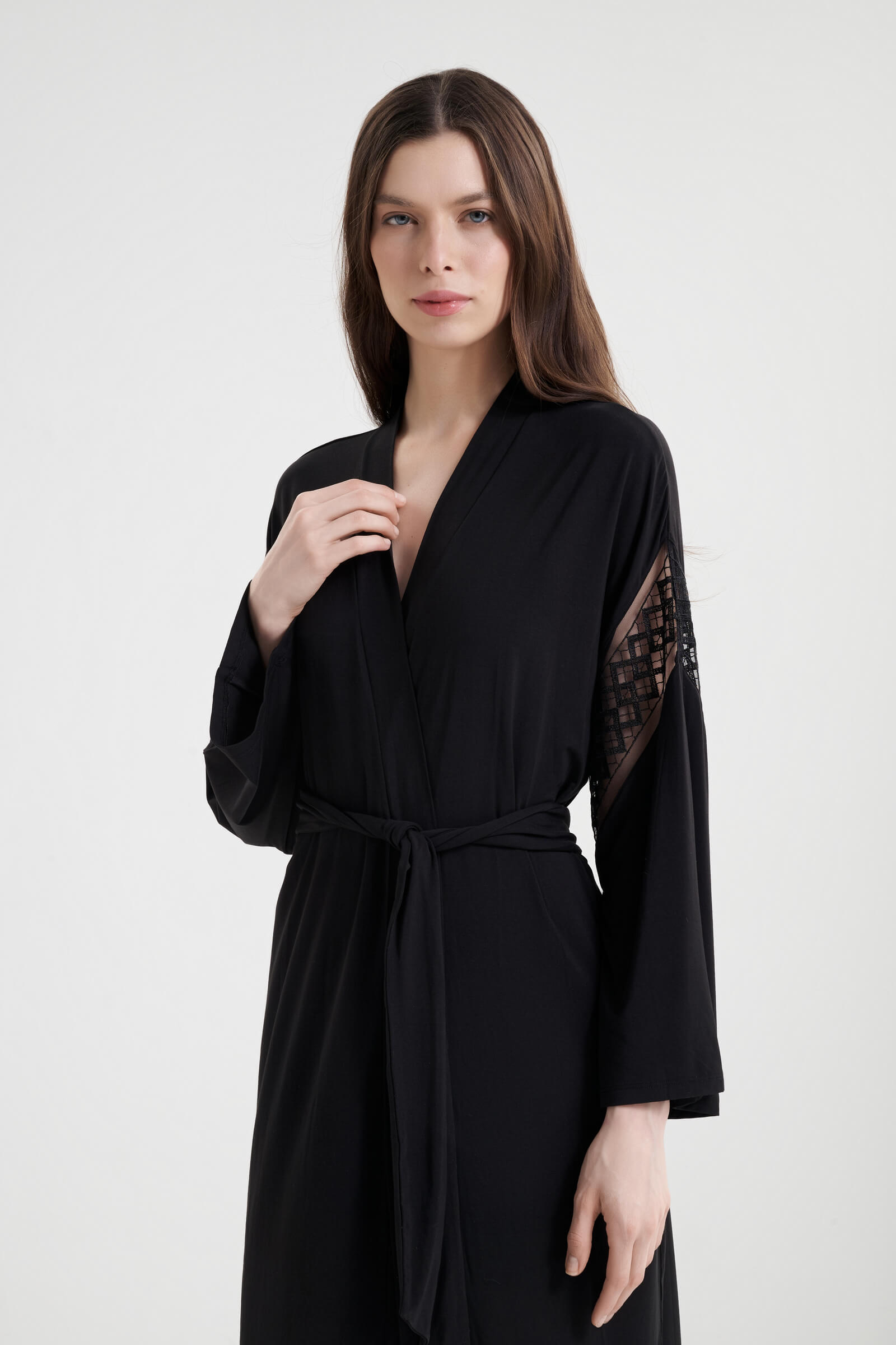 Халат из модала с декоративными вставками Бренд  Изображение 4