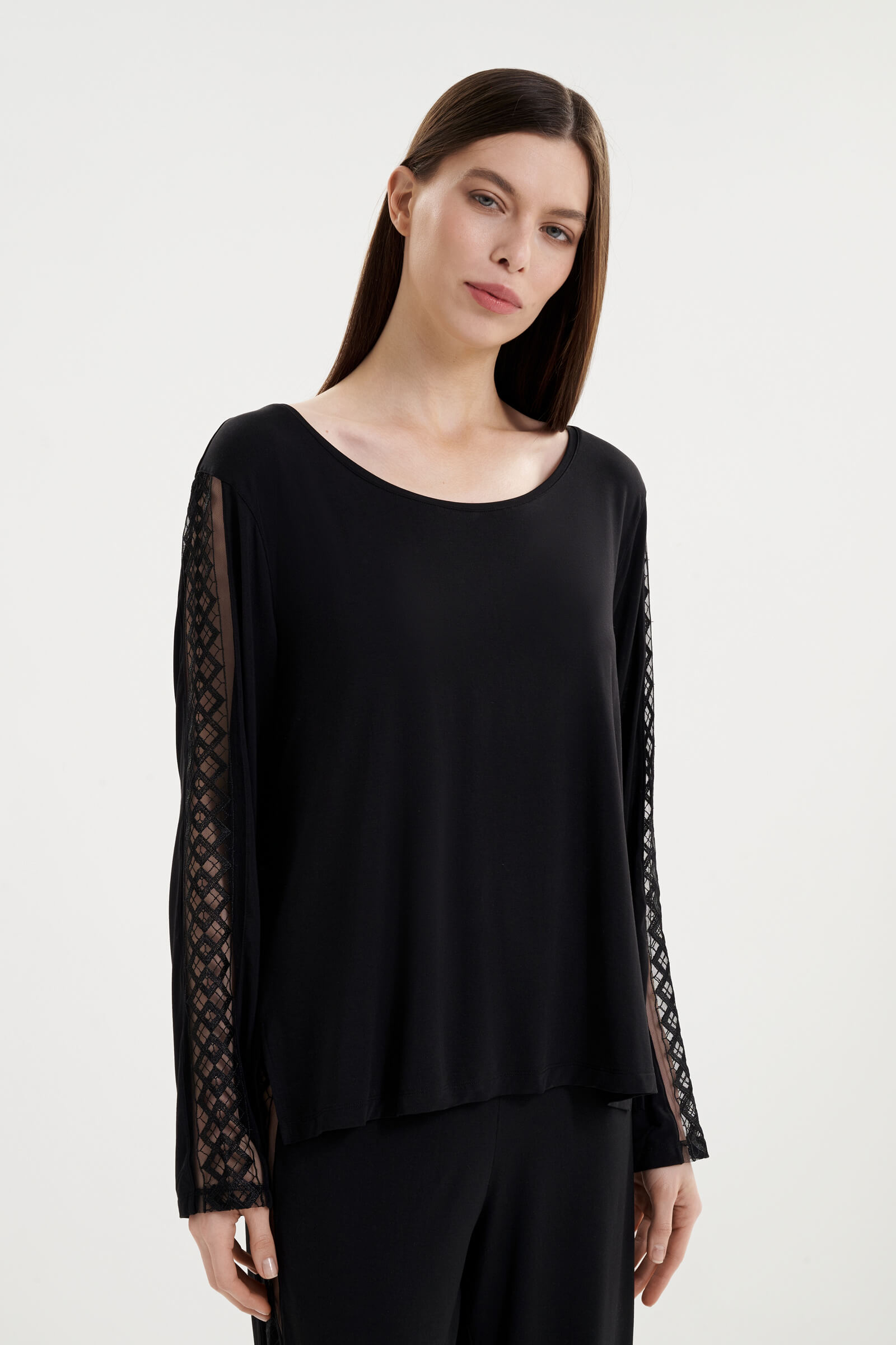 Пижамный лонгслив из мягкого модала с вышивкой Бренд 