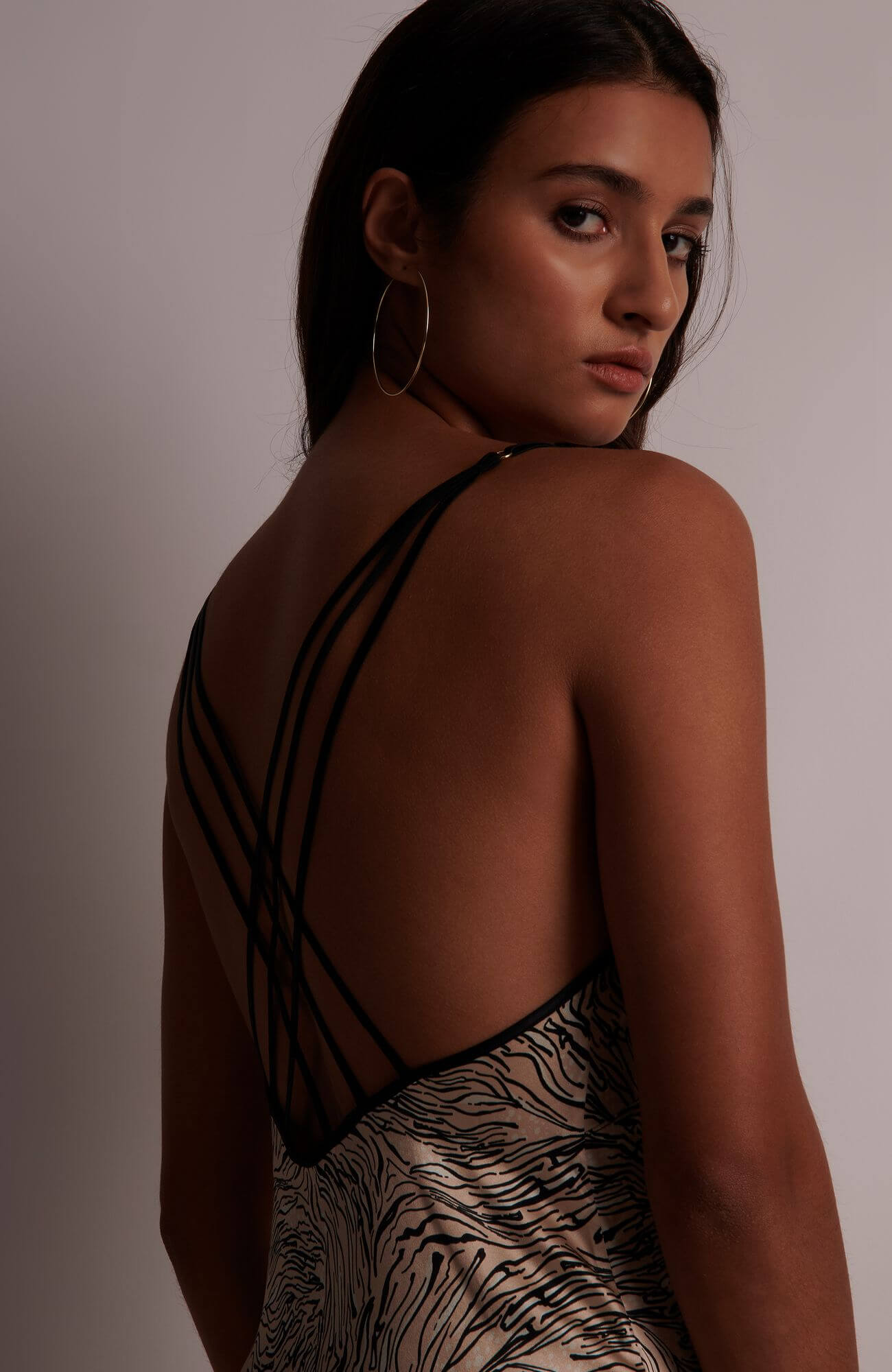 Комбинация с анималистичным принтом Бренд  Изображение 7