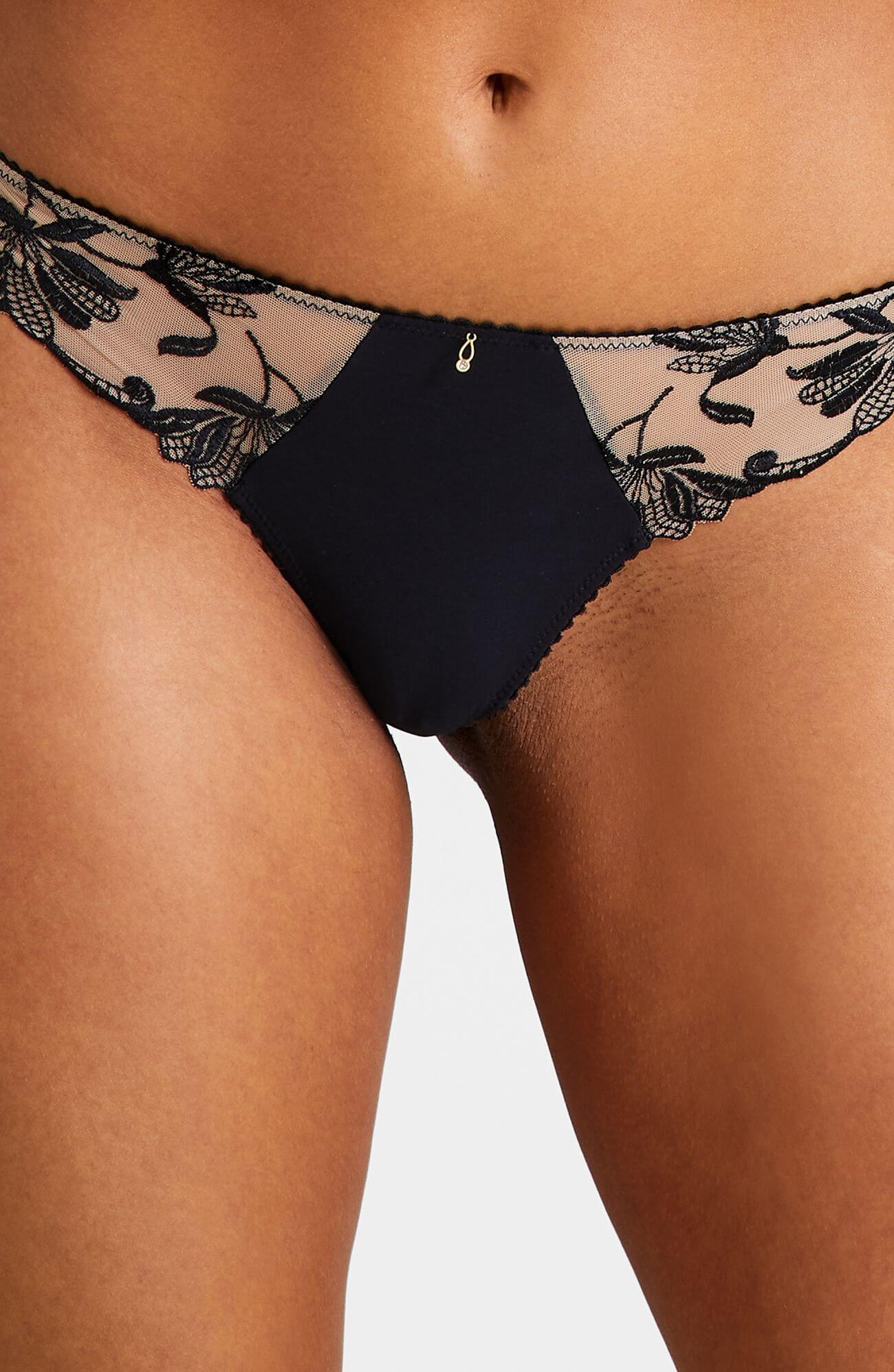 Трусы стринги с цветочной вышивкой Бренд  Изображение 4