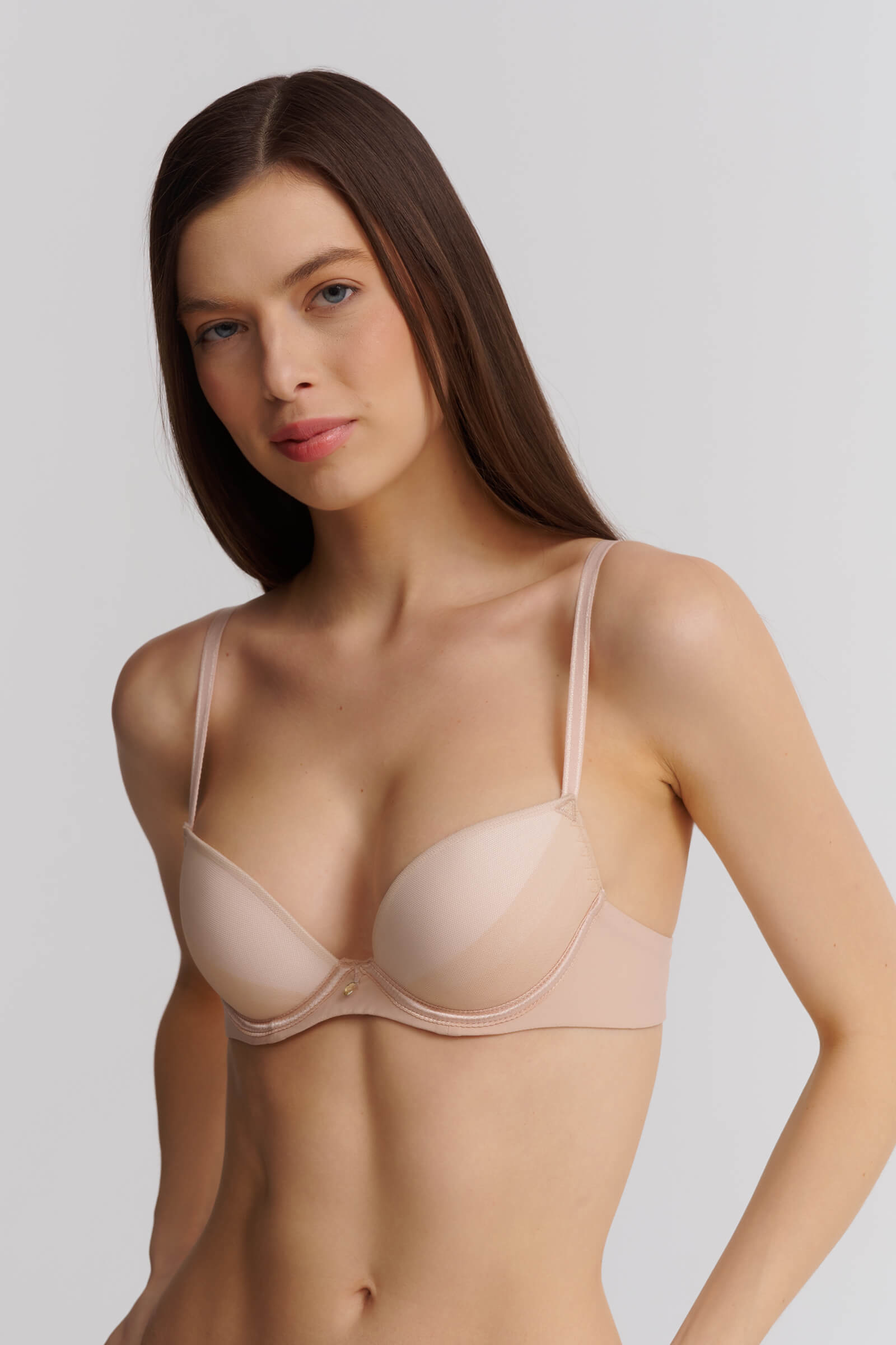 Бюстгальтер деми на косточках Бренд 