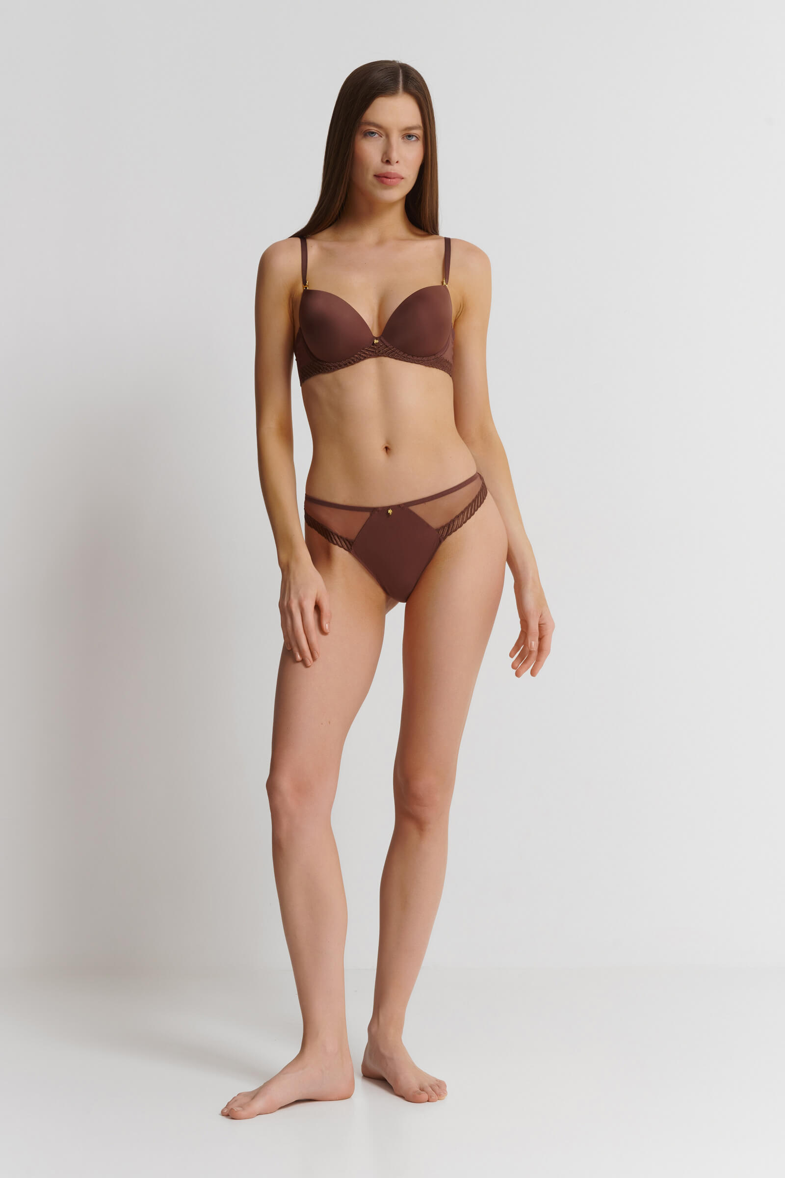 Бесшовные трусы слипы с вышивкой Бренд  Изображение 4