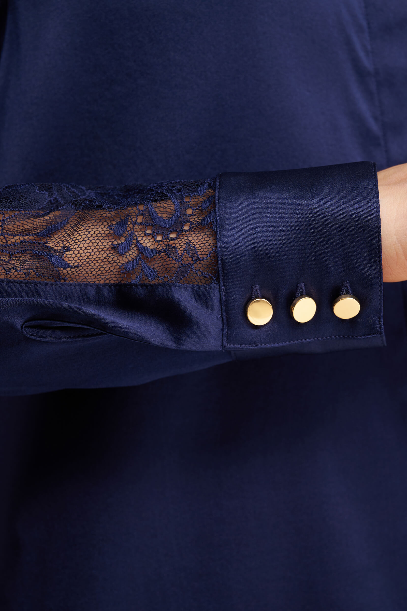 Шелковая пижамная рубашка с кружевом Бренд  Изображение 6