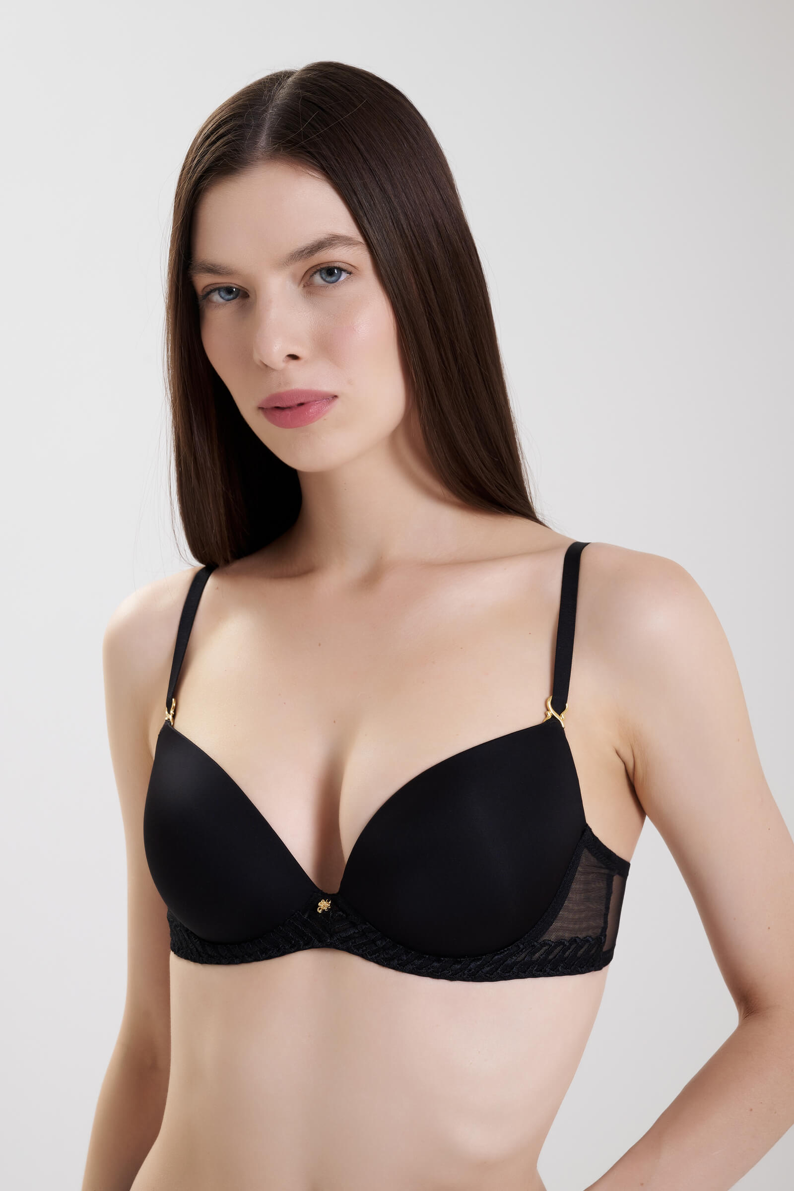 Бюстгальтер пуш-ап на косточках Бренд 