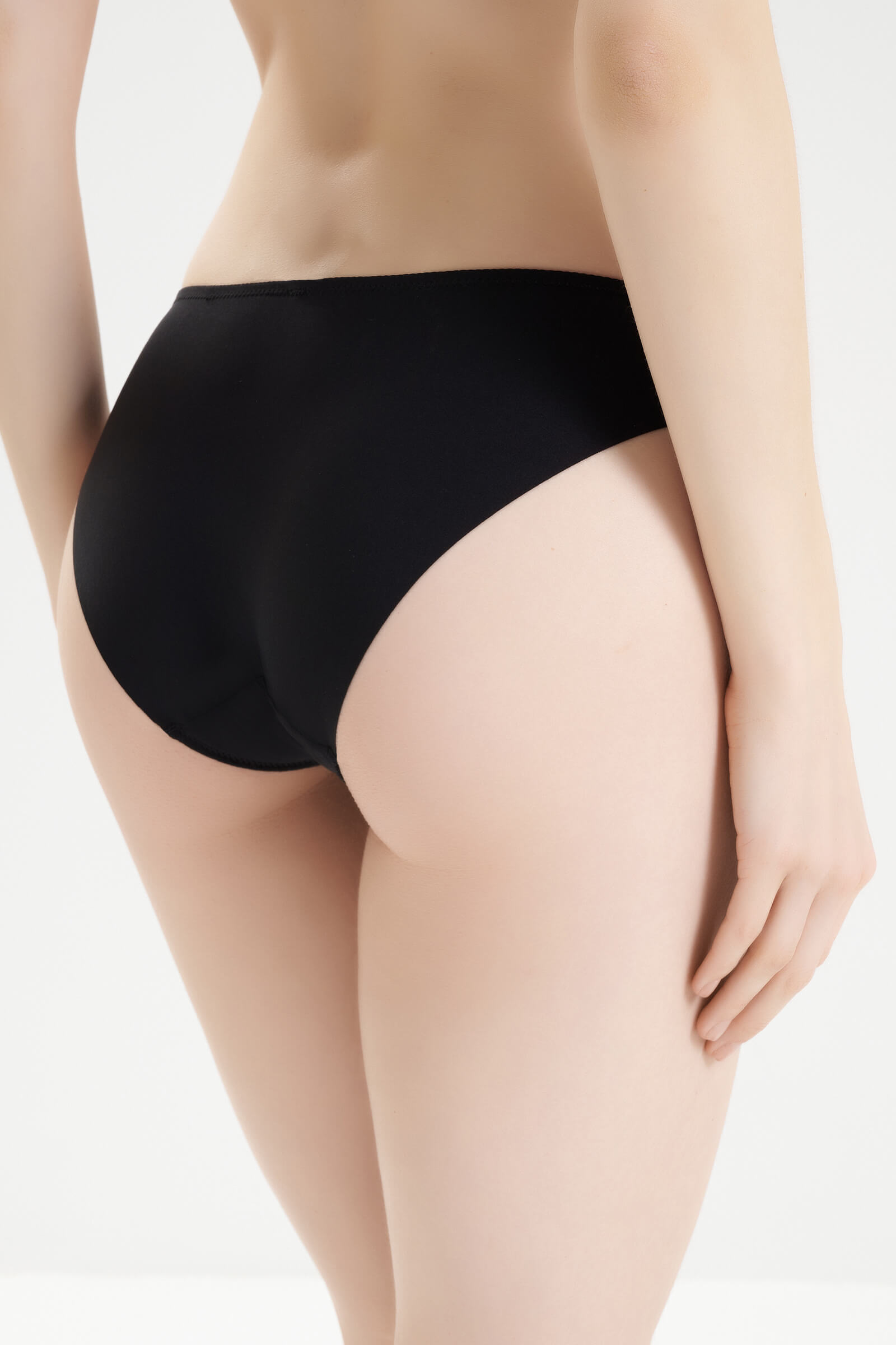 Бесшовные трусы слипы с вышивкой Бренд  Изображение 3